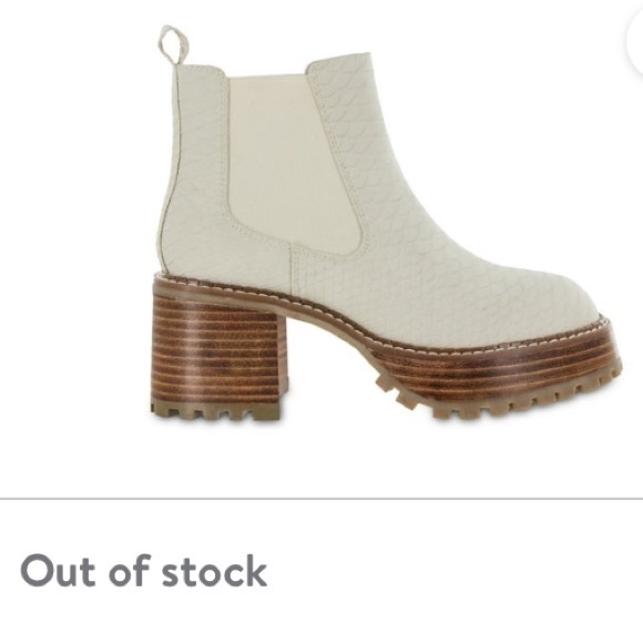 NWOT platform Chelsea python ankle boot - Picture 16 of 16